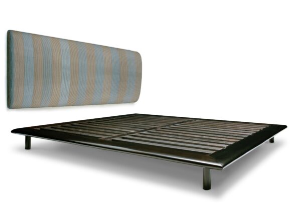 Mesa Bed | Vica by Annabelle Selldorf